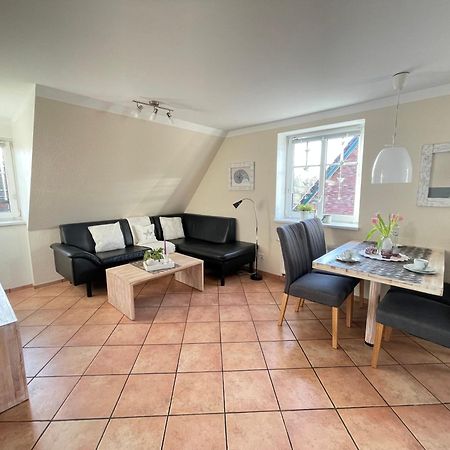 Haus Wyden Appartement Utersum Buitenkant foto