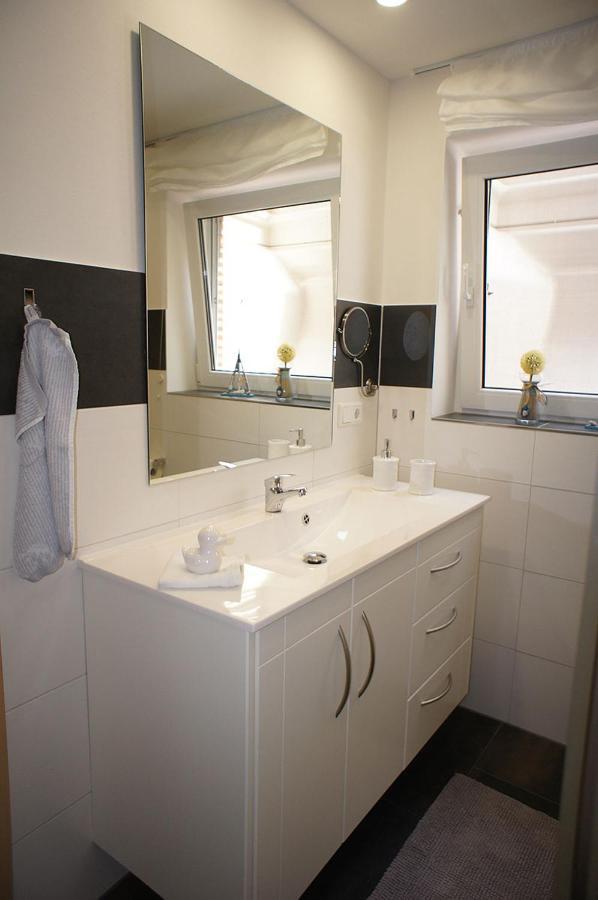 Haus Wyden Appartement Utersum Buitenkant foto